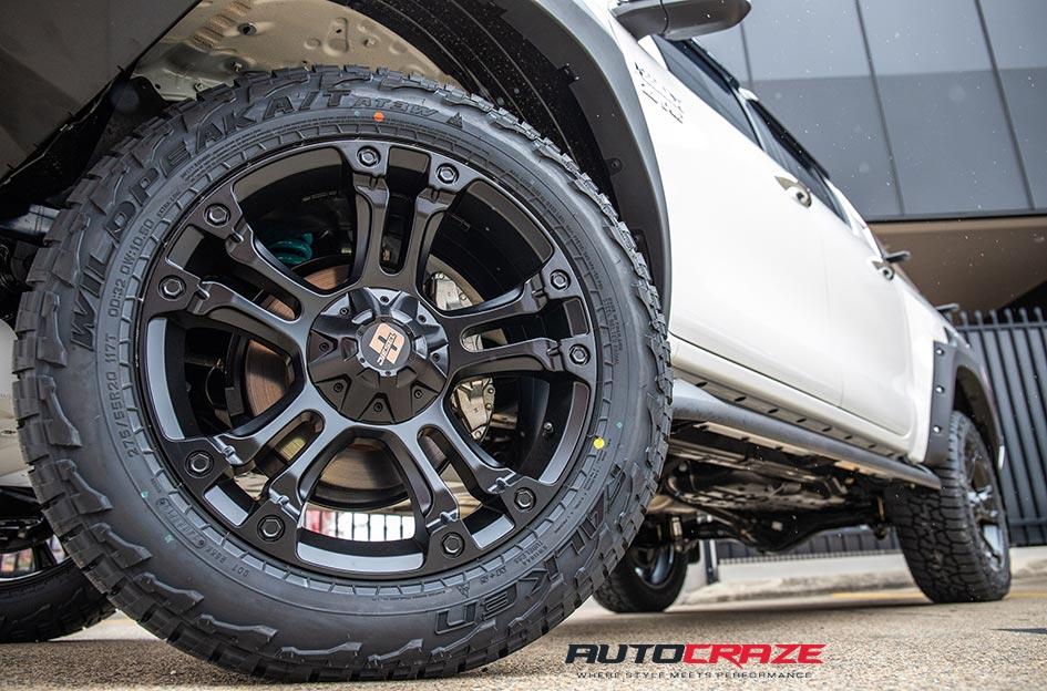 TOYOTA HILUX N80 4WD BROOKLYN MATTE BLACK